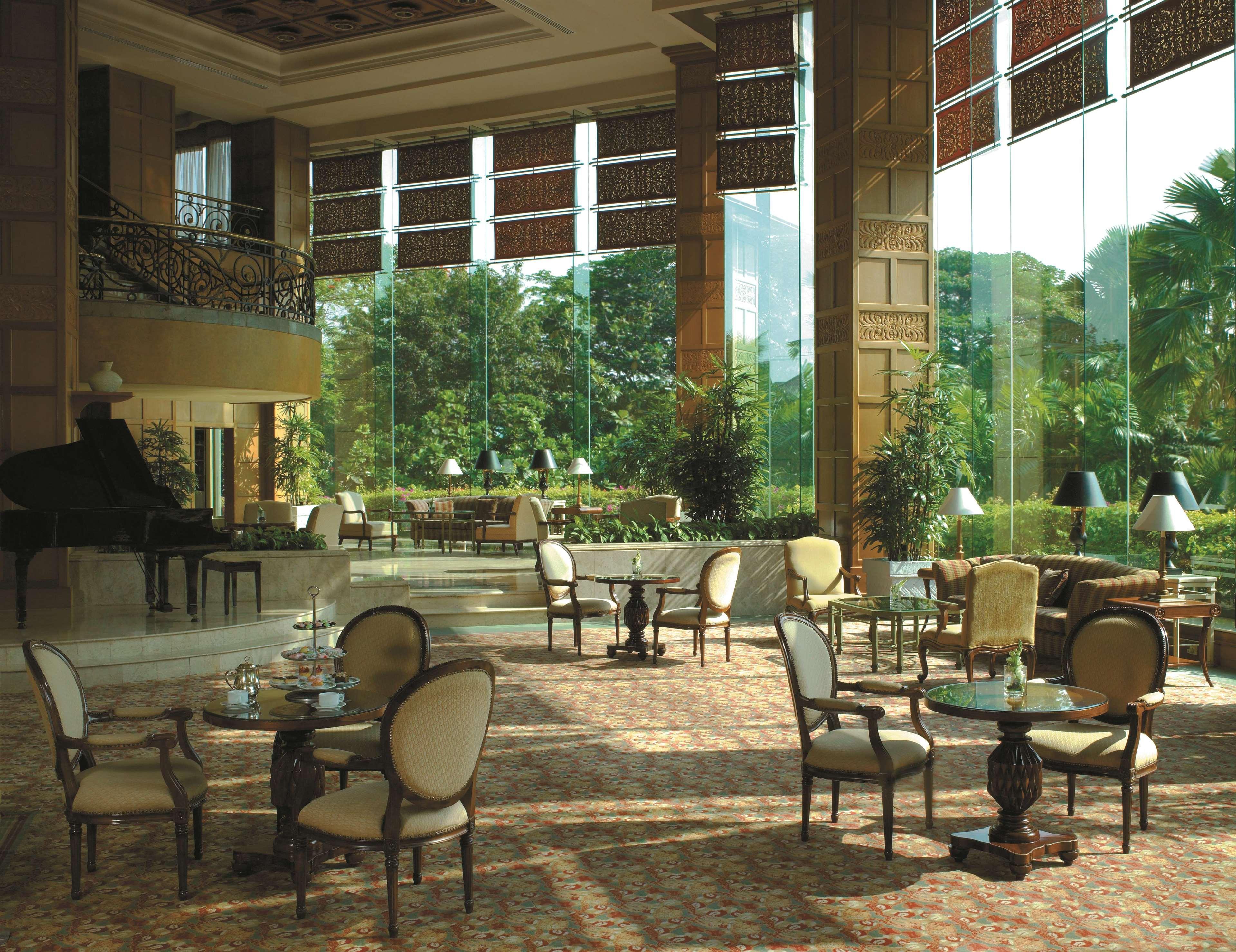 Shangri-La Surabaya Exterior foto