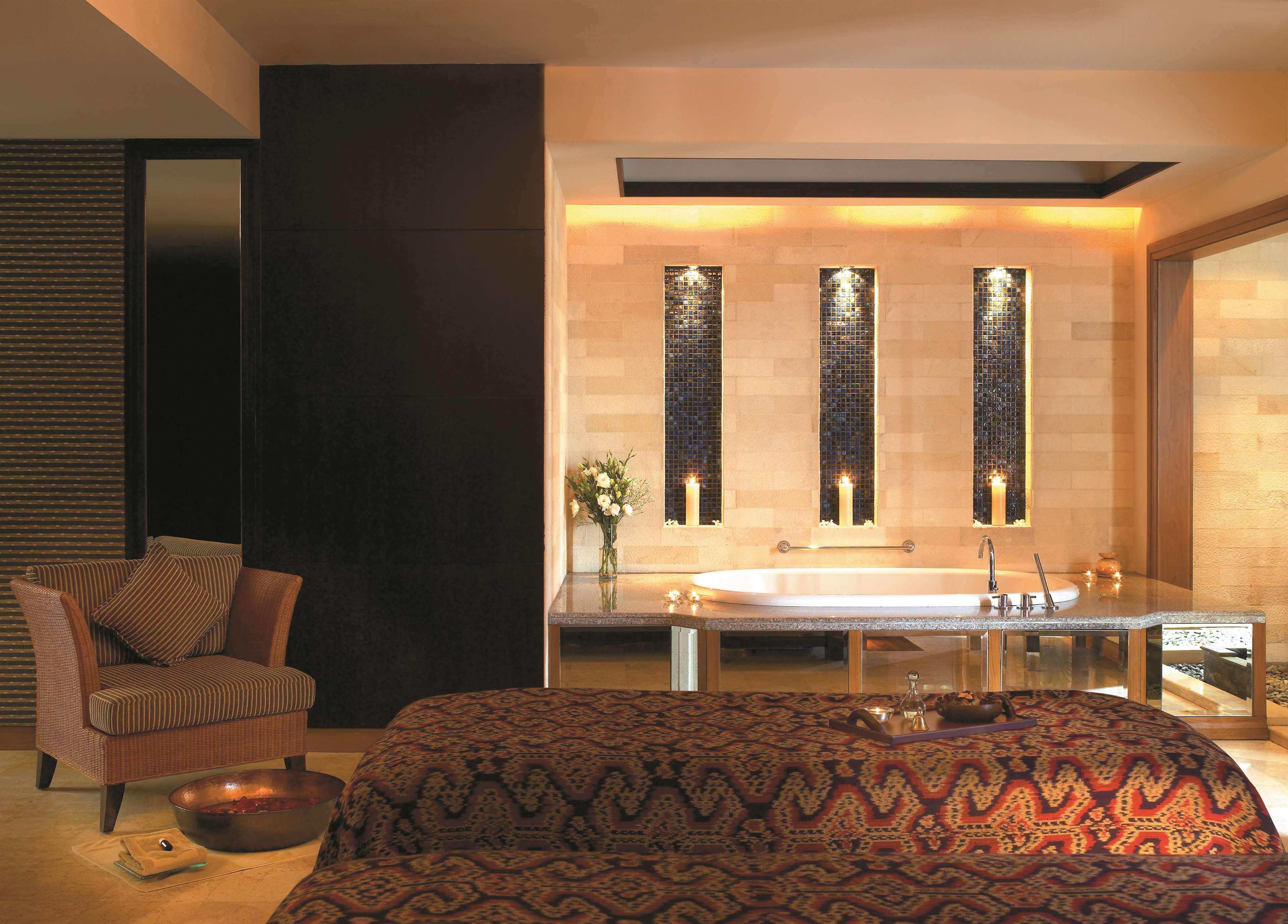 Shangri-La Surabaya Quarto foto