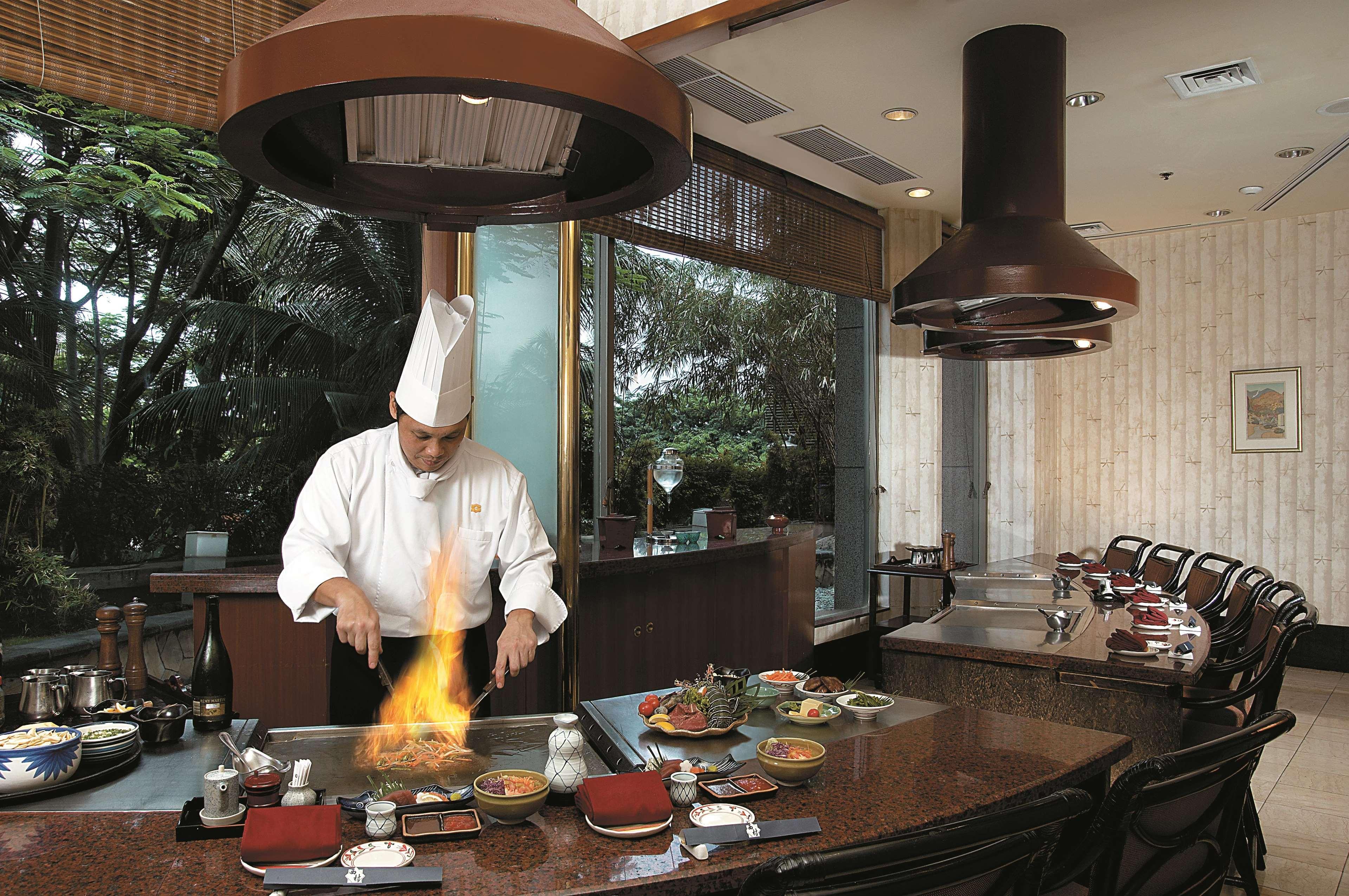 Shangri-La Surabaya Exterior foto